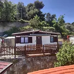 Chalet Sixdays 3 *