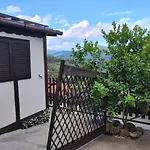 Chalet Sixdays 3 *